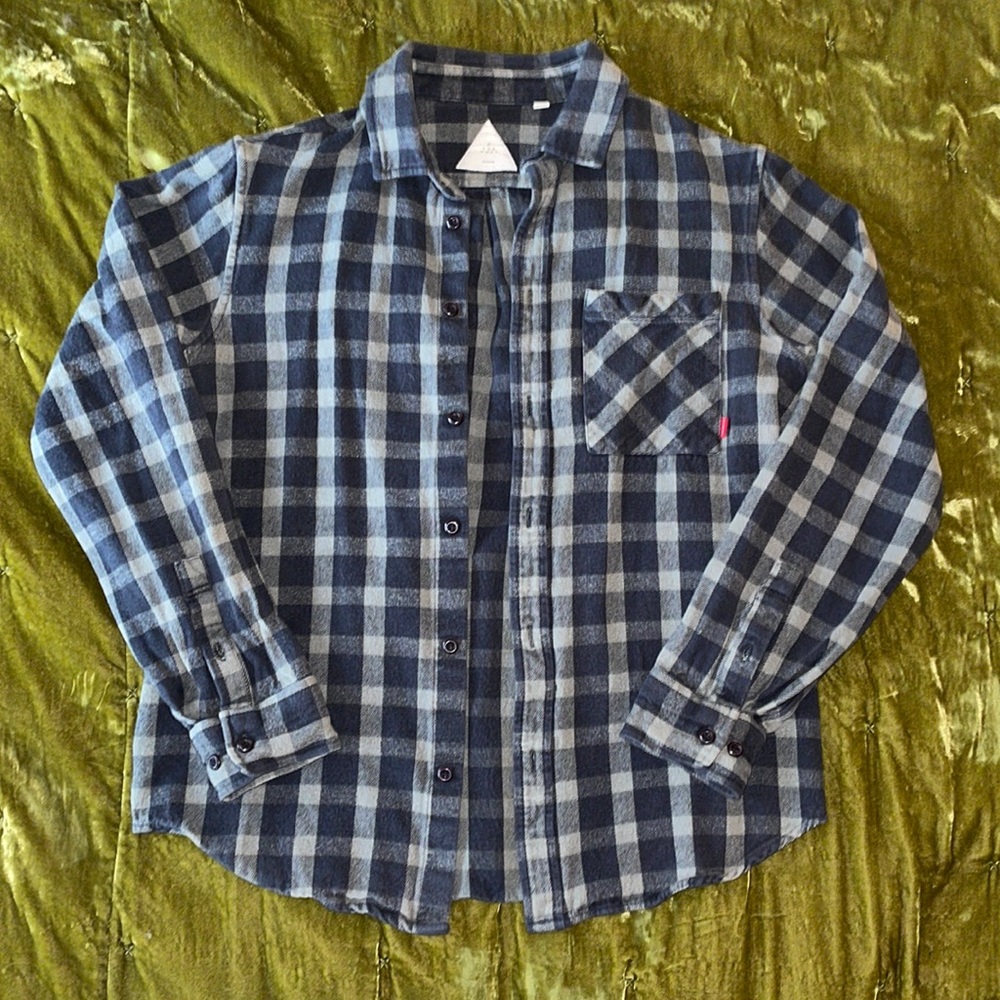 ALTAMONT THICK PLAID FLANNEL!!